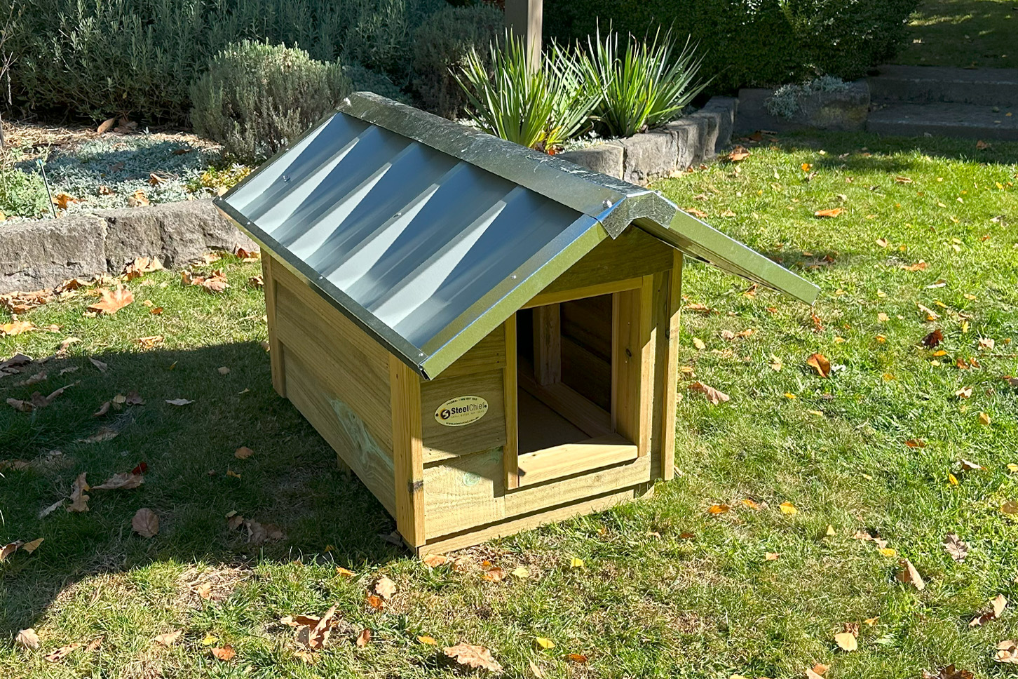 Timber Dog Kennel (Gable Roof) – Eco-Friendly & Durable - SteelChief