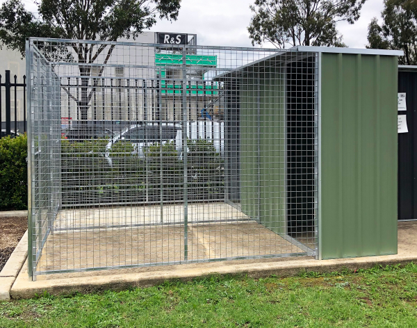Double Dog Pen / Run for Two Dogs