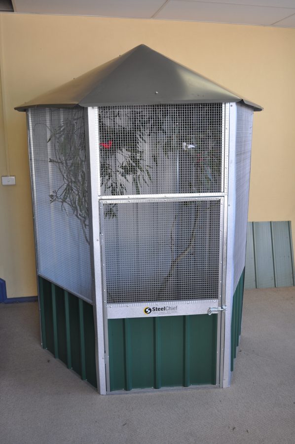 second hand bird aviaries for sale